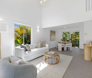 Newly Renovated Cosy Home In The Heart of Southport ( within proxim... - Photo 2