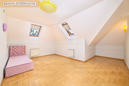 Warszawa, Włochy - Photo 4