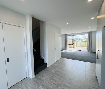 5A Malaga Crescent, Harewood - Photo 4