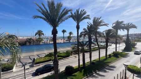 Modern apartment for long term rental in Torrevieja - Photo 2