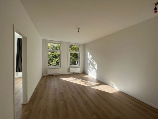 Appartement te huur: Bosboom Toussaintstraat 20-2 1054 AR Amsterdam - Photo 1