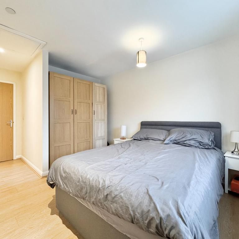 1 bedroom flat to rent - Photo 1