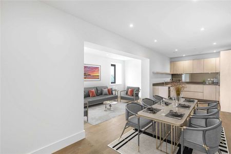 A well-proportioned two bedroom riverside apartment - Photo 3