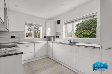 Eysham Court, Station Road, New Barnet, Hertfordshire, EN5 - Photo 3