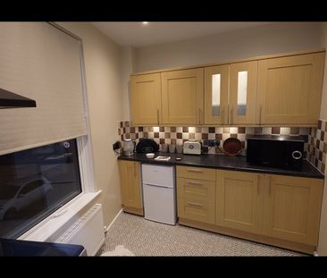 1 Bed Flat, Ilkeston Road, NG7 - Photo 5