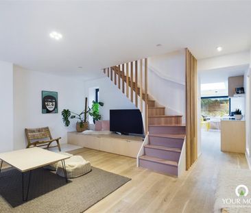 4 bedroom maisonette to rent - Photo 1
