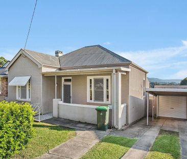 Light filled 3 bedroom home - Photo 5