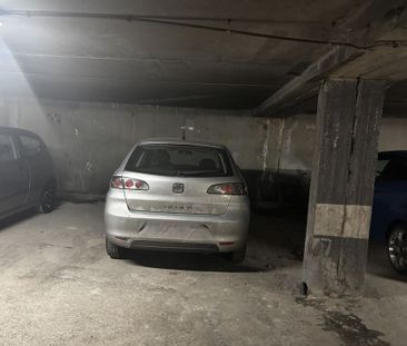Instapklaar dakappartement met groot terras in het centrum van Turn... - Photo 1