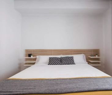 Single Bed in Room in a shared 8-bedroom apartment for rent in El C... - Photo 1