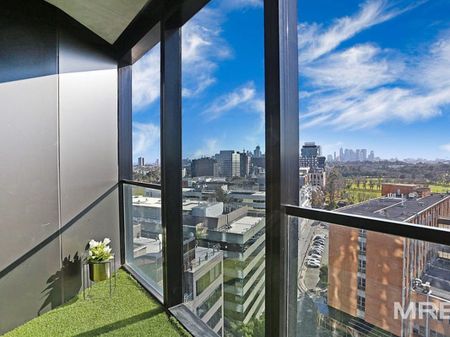 1216/555 St Kilda Road, Melbourne - Photo 3