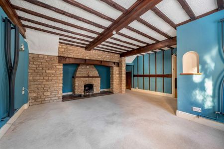 3 bedroom semi-detached house to rent - Photo 5