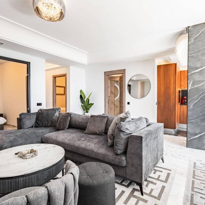 4 bedroom luxury Flat for rent in Puerto Banus, Spain - Foto 1