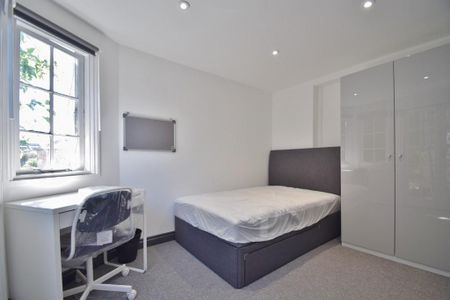 5 bedroom terraced house to rent - Photo 2