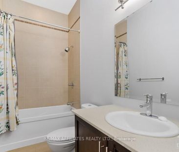 For Lease - 310 Centrum Boulevard Unit# 109, Orleans - Cumberland a... - Photo 5