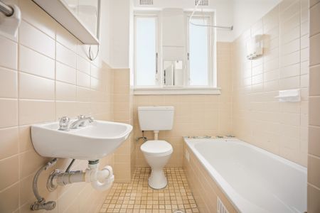 Apply Now - Century 21 | the Paramount Group - Photo 5