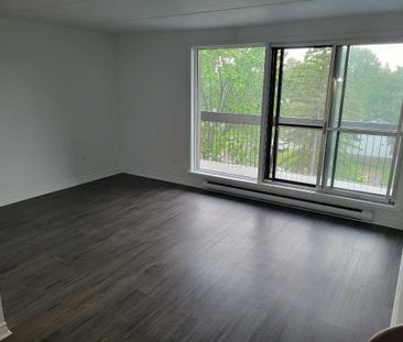 Très Bel Appartement Studio à Louer - Une Personne - Boulevard des ... - Photo 1