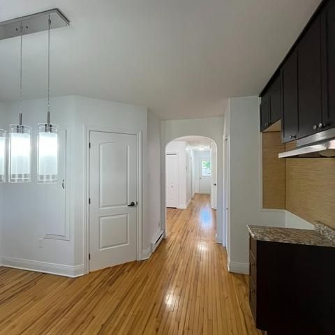 Logement 3 1/2 à louer pour personne seule - Photo 1