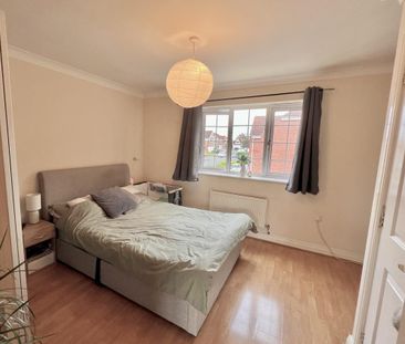 2 bedroom terraced house to rent - Photo 4