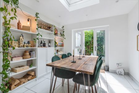 Gressenhall Road, SW18, London - Photo 2