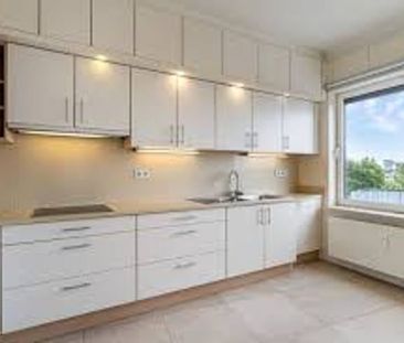 Appartement te huur - Photo 1