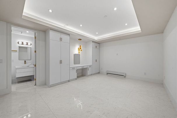 For Lease - 217 Churchill Avenue Unit# Ember Suite, Toronto, Ontario - Photo 1