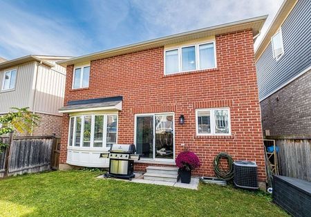 For Lease - 291 Pringle Avenue, Milton, Ontario - Photo 5