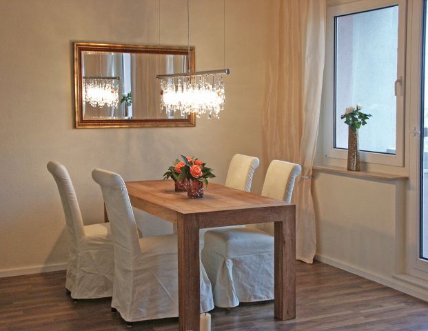 Platanenring 04-07, 68,10 qm, Erstbezug nach Sanierung: 3-Zimmer-Komfort-Whg mit Balkon + Einbauküche - Foto 1