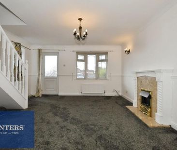 3 bedroom semi-detached house to rent - Photo 1