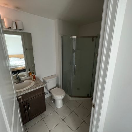 1284 Gordon St, Guelph - Photo 4