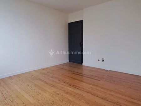 Location Duplex 4 pièces 121 m2 à Carmaux - Photo 4