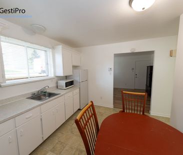 5385 de la Sérénade - Photo 1