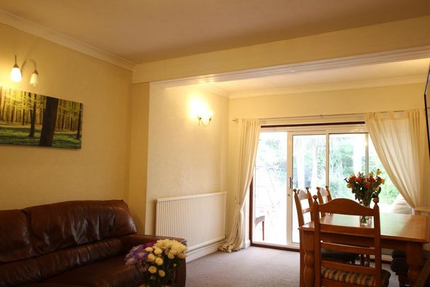 6 bedroom semi-detached house to rent - Photo 1