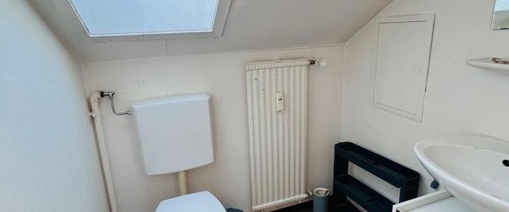 Wohnung 2,5 Zimmer Einbauküche möbliert - Foto 1