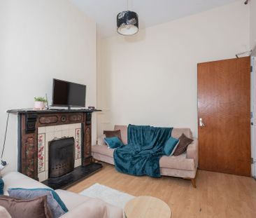 25 Agincourt Avenue, Belfast, BT7 1QA - Photo 4