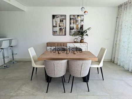 Alquiler de dúplex en Calle La Romana, 12 - Photo 5