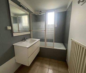 Location Appartement 3 pièces 54m² - Photo 4