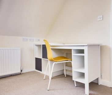 5 bedroom flat to rent - Photo 5