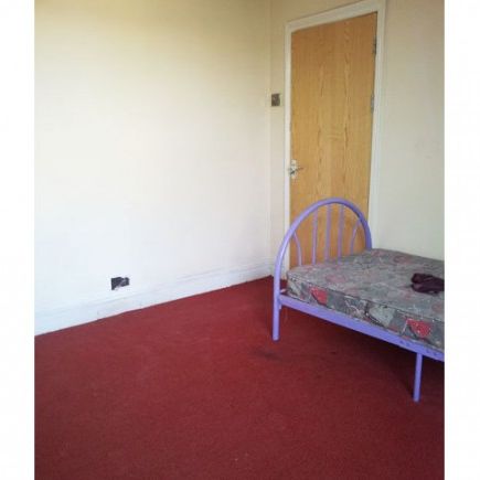 6 Bed HMO - Bedford Road, Newport - Students or Company let - Photo 1