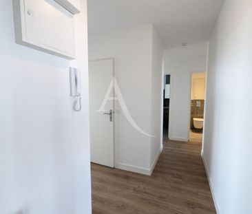 Location Appartement 4 pièces 76m² - Photo 6