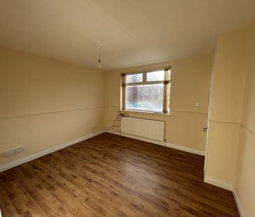 Cautley Road, Cross Green, LS9 - Leeds - Photo 3