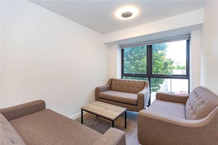 Cheswick Campus, - Photo 2