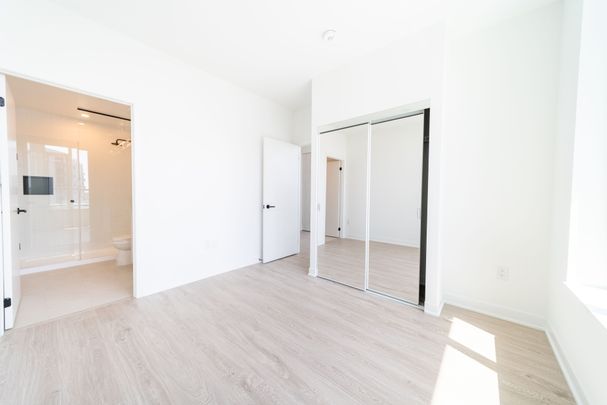 For Lease - 2495 Eglinton Avenue Unit# 810, Mississauga, Ontario - Photo 1