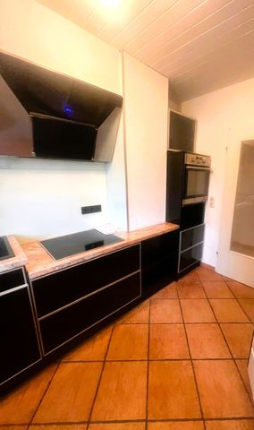 Ideal für 1-2 Personen! Ausgefallene 3-Zimmer-Dachgeschoßwohnung mit Balkon in ländlicher Umgebung - Foto 3