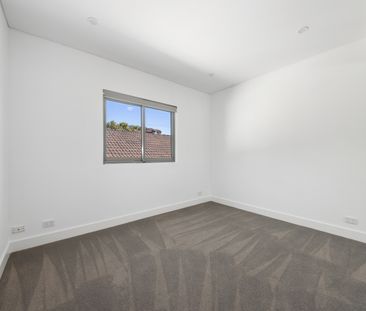 3 Dans Avenue, Coogee NSW 2034 - House For Rent | Domain - Photo 1