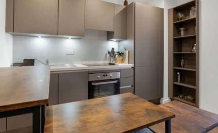 Studio Flat, St Pier Court, E13 - Photo 4