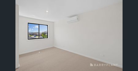 Brand New, Low-Maintenance Living in a Prime Location - Photo 3