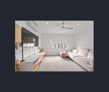 A touch of class and functionality - Photo 5