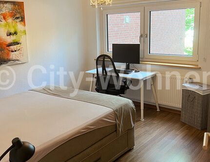 Modern ausgestattete Wohnung mit Tiefgaragenstellplatz in Hamburg-Barmbek - Photo 1