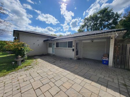 For Lease - 10 Alanadale Avenue, Markham, Ontario - Photo 3