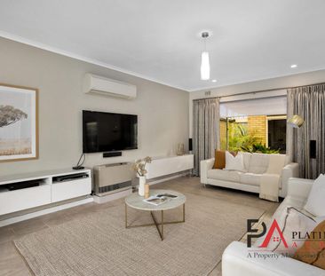 Spacious, Well Maintained & Ideally Located House with Solar. - Photo 1